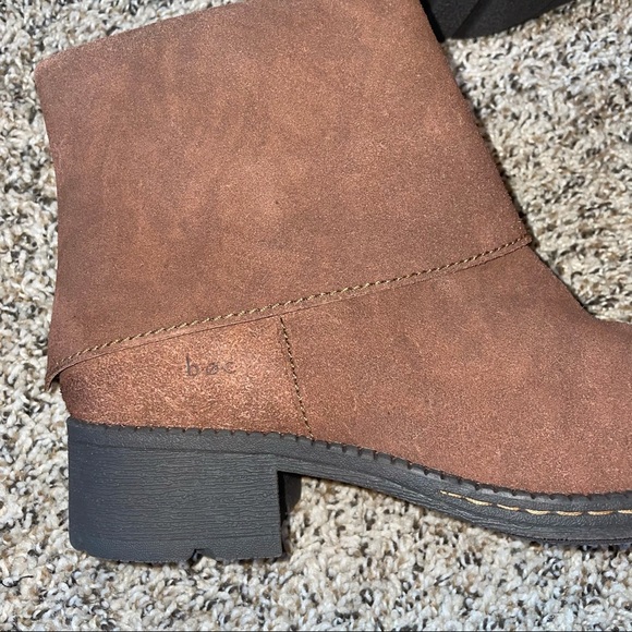B.O.C Born Brown Leather Ankle Boots Size 8 - Picture 4 of 10